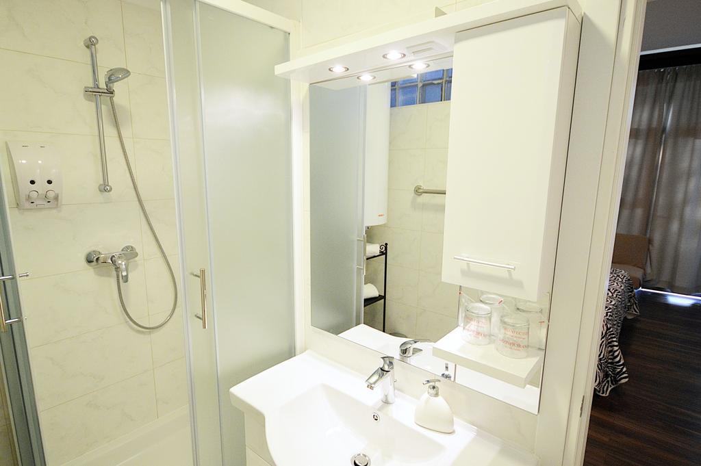 Bed And Breakfast Four Rooms Zara Camera foto