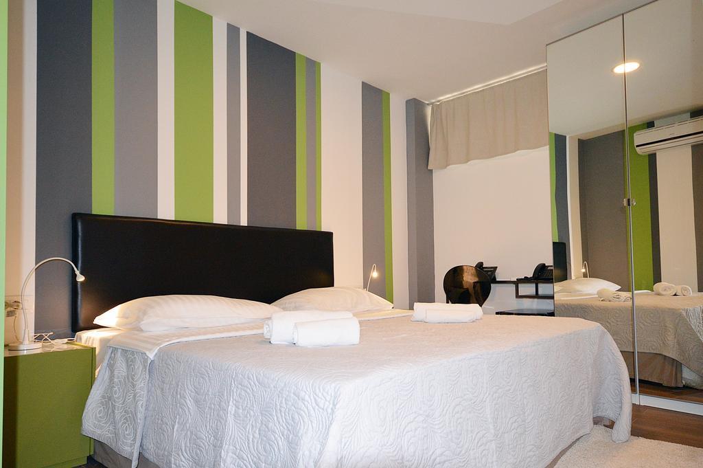 Bed And Breakfast Four Rooms Zara Camera foto