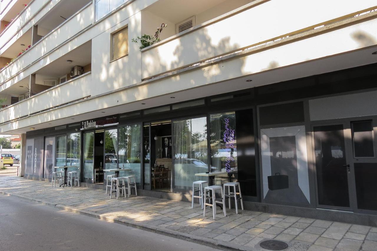 Bed And Breakfast Four Rooms Zara Esterno foto